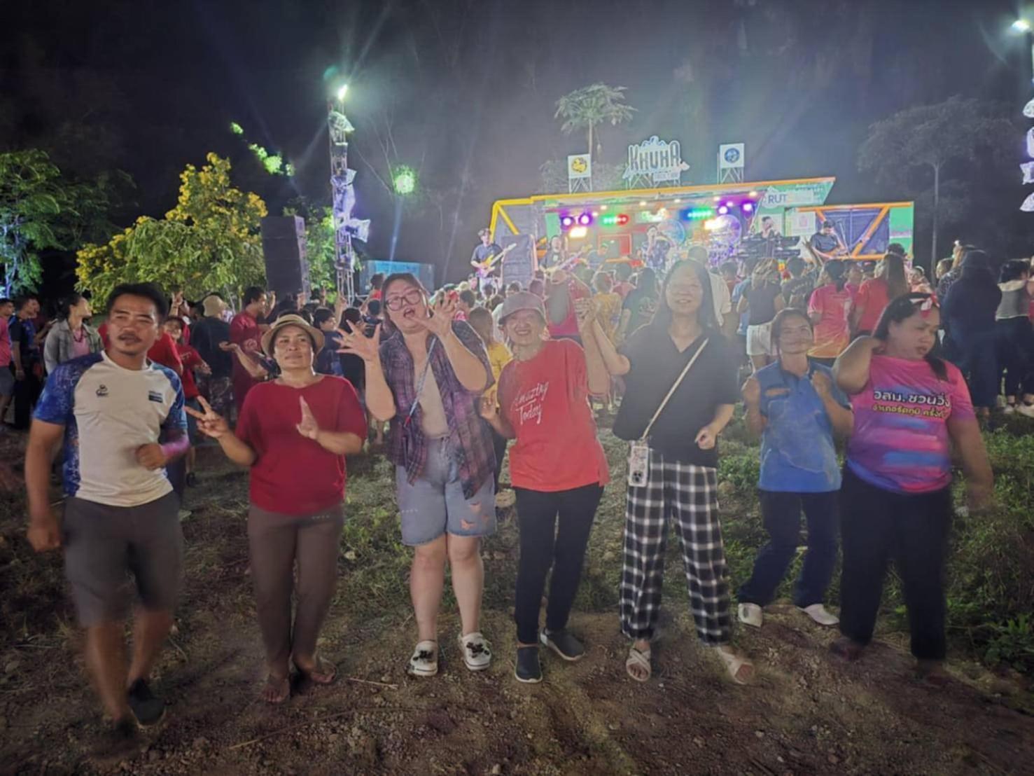 โฮมสเตย์บ้านนายสิงโตเขาคูหา Ban Khu Ha Nai Esterno foto